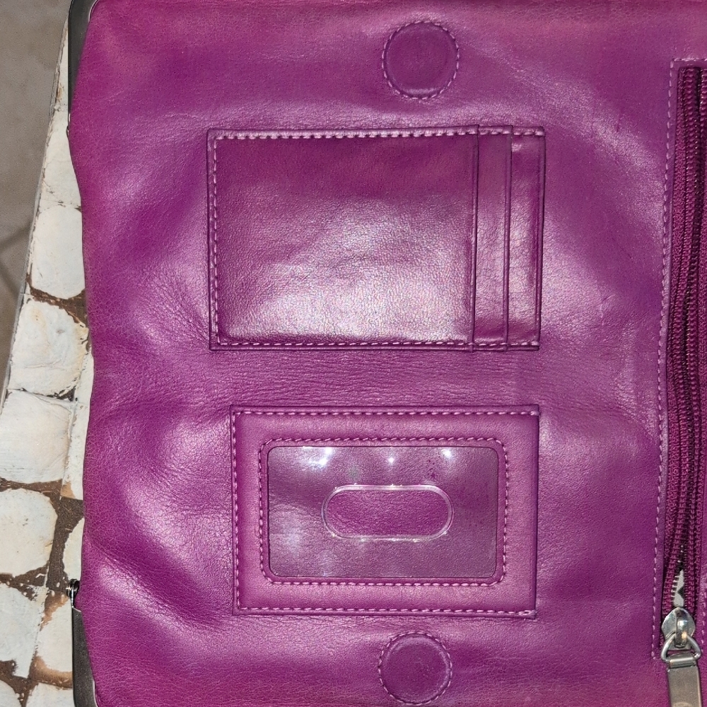 HOBO Magenta (Purple) Perforated Leather Kiss-Lock Clutch Or Wallet - Picture 14 of 14